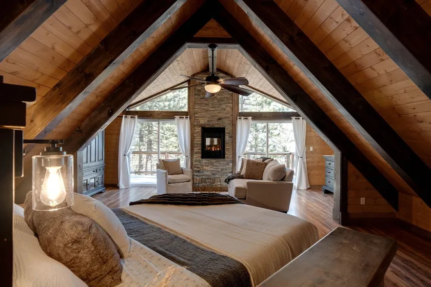 Walk to Lift | 5BR Ski Cabin | Hot Tub + Views - Image 1
