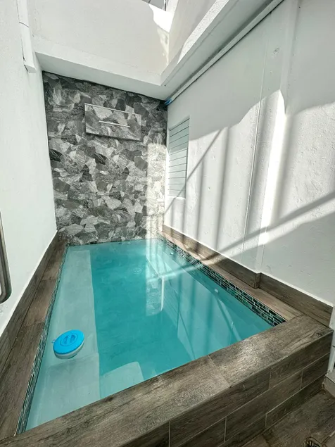 Beach House PR 4 - Image 1