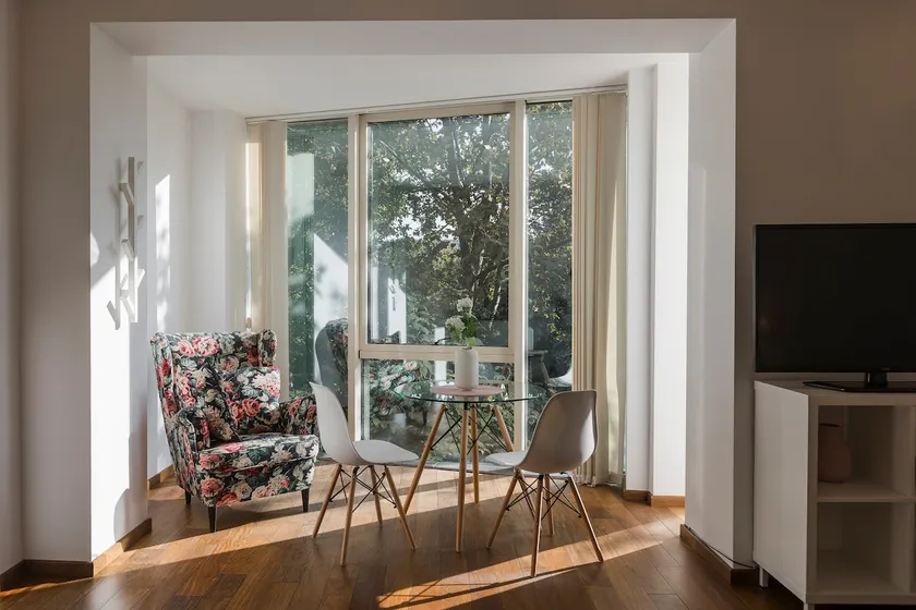 #Garden View Apartment - Image 1
