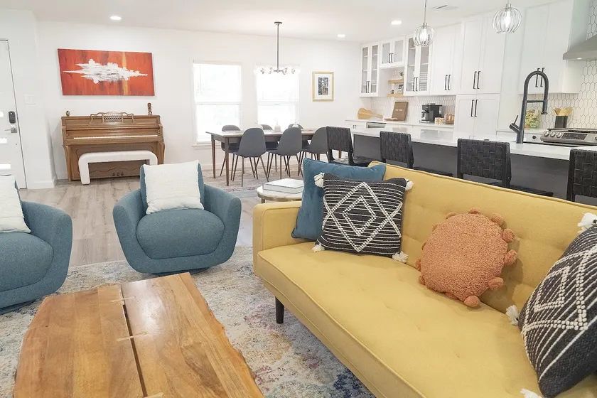 Central Austin 3BR Charmer BTW Downtown & Domain - Image 1