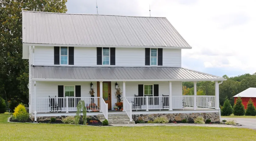 Magnolia Grace - Elegant farmhouse on Alpaca Farm - Image 1