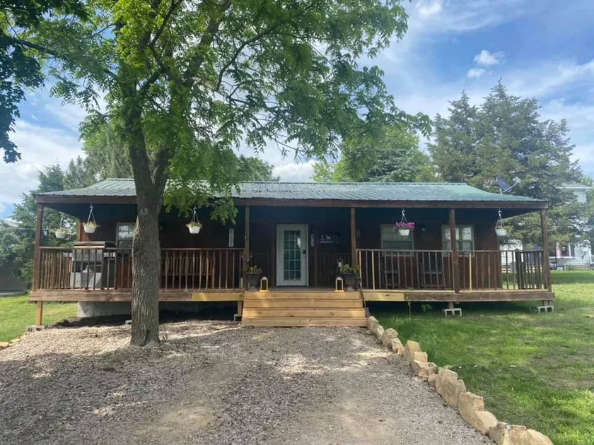 Wildcat Creek Cabin - Image 1