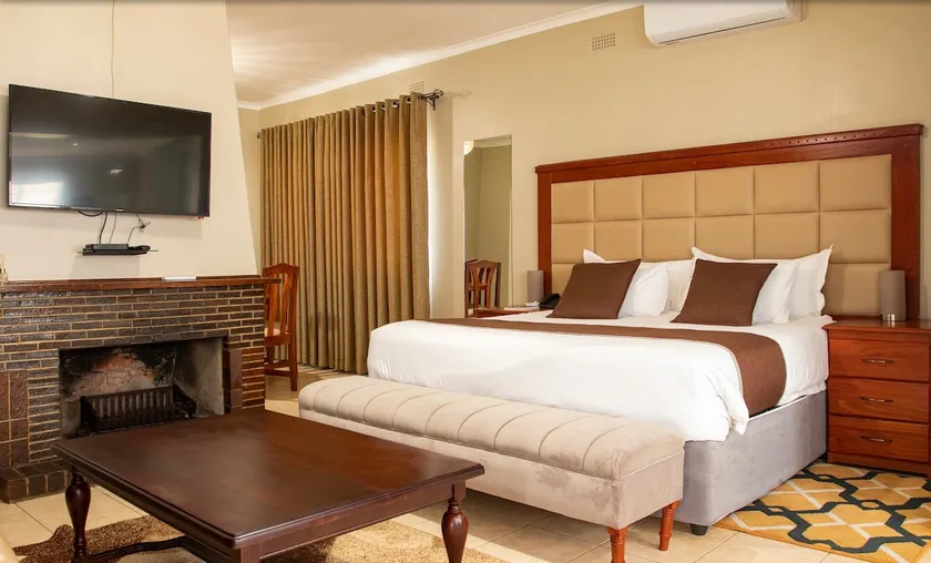 Pemabwe Guest Lodge - Image 1