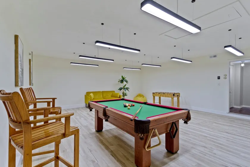 Spacious 4BR + Game Room | Sleeps 17 | Grand Park - Image 1