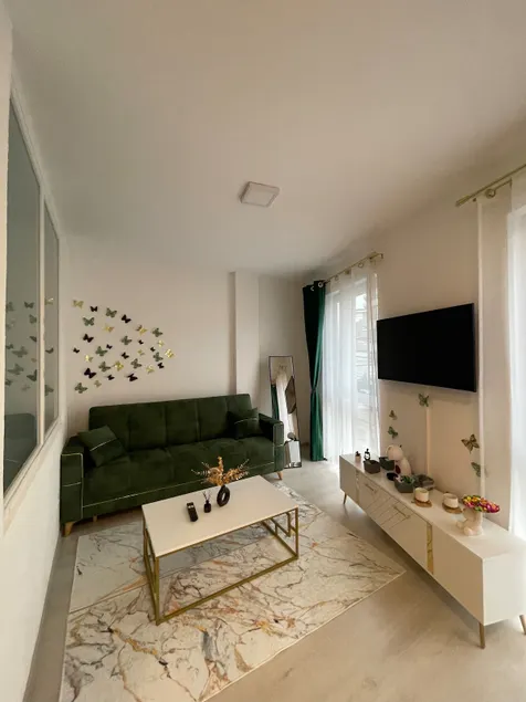 Cozy apartment, central, Cluj - Image 1