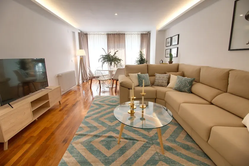 Cuencaloft Luxurious - Image 1