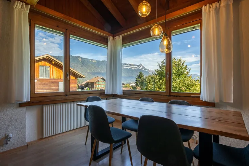 Jungfrau-View Apartment, terrace & free parking - Image 1