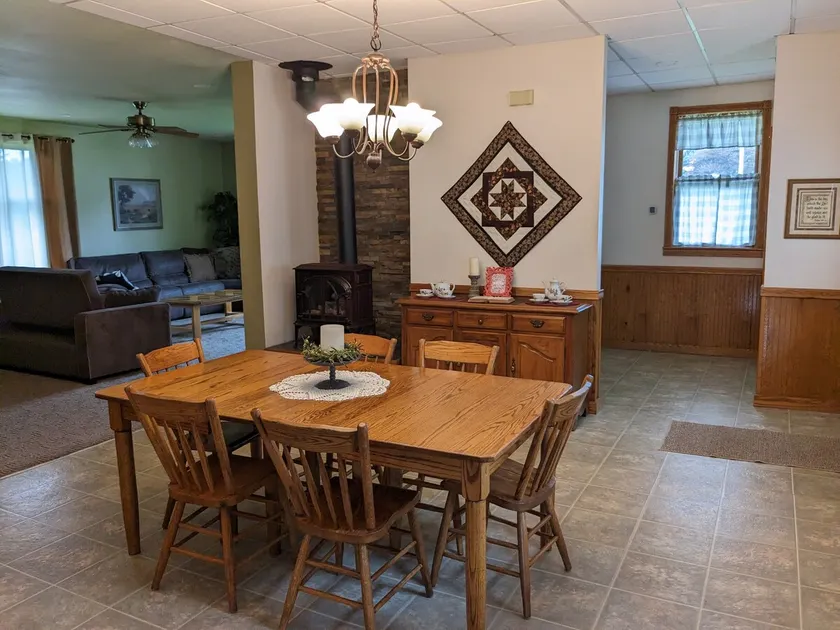Ord St Inn Unit One, spacious 1st floor apartment - Image 1