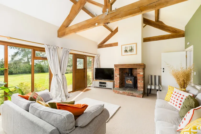 Peaceful 2 Bed Rural Retreat Hampton Lucy&Parking - Image 1