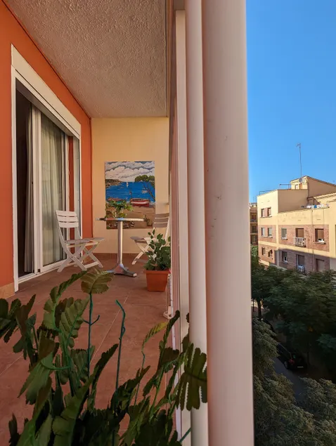 Apartment in the Heart with a Large Balcony - Image 1