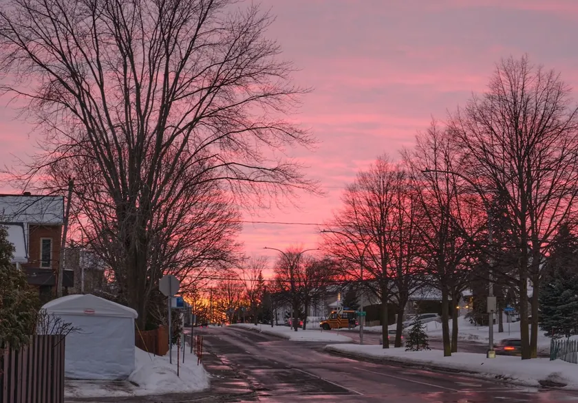 Cottage near Montreal - Image 1