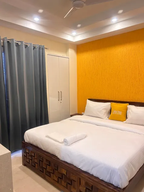 One BHK Fully Furnished Apartment nearby medanta. - Image 1