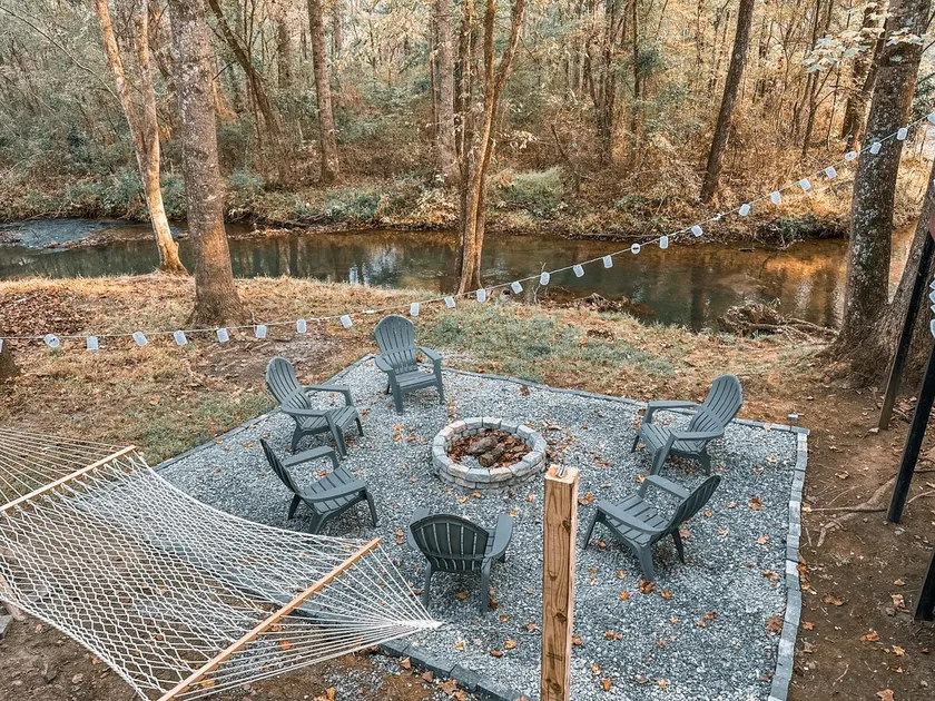 Nature's Cedar Creek Getaway-K - Image 1