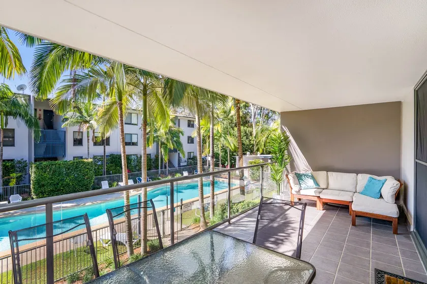 Rainbow Retreat by the Beach (now with aircon!) - Image 1