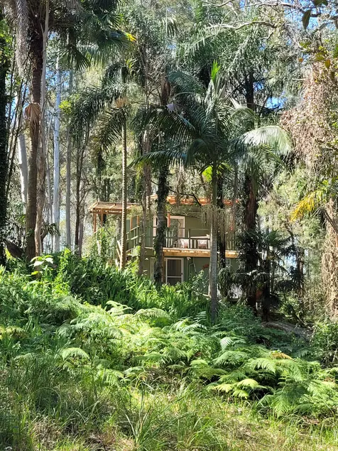 Bellbird Cabin - Image 1