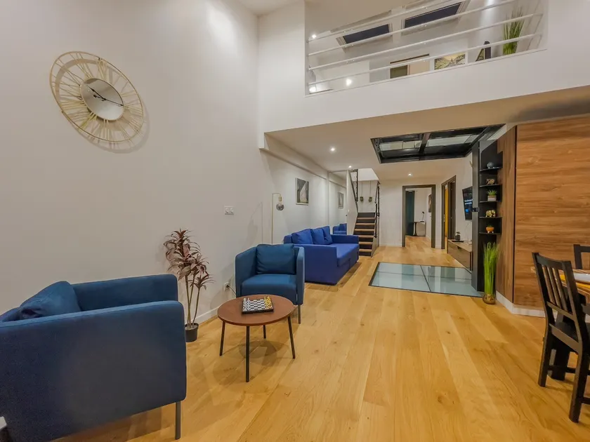 Luxurious Duplex in the heart of Toulouse - Image 1