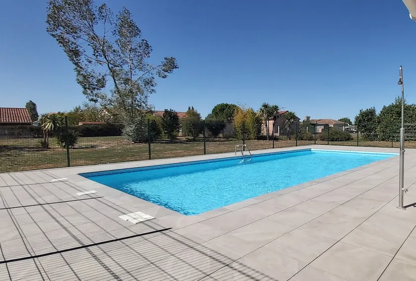 La Campagne Romantique - avec entrée autonome, clim neuve, parking privé & sa piscine ! - - Image 1
