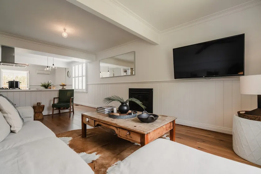 Hamptons On Selby- Barwon Heads. Family and couples beach escape - Image 1