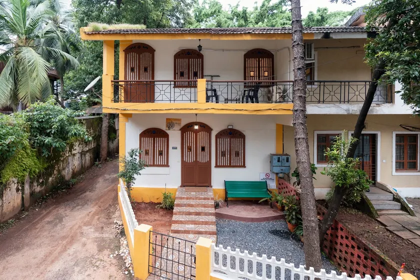 the Chickoo tree Villa by the Sea! - Image 1