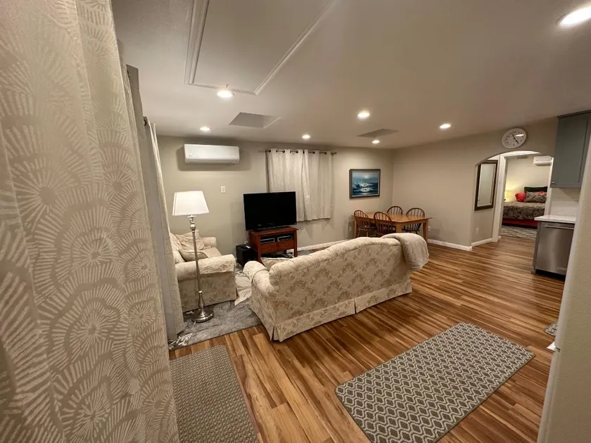 Quiet Cottage - Image 1