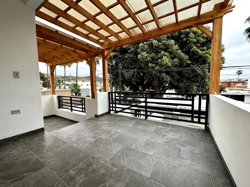 Treehouse - Image 1