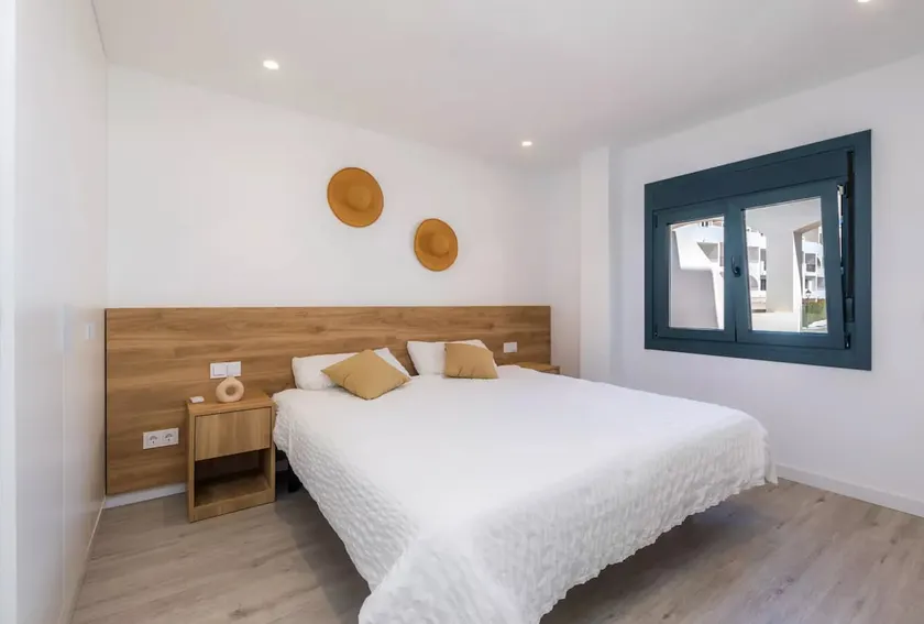Marina Apartments, White Suites 2 - Image 1