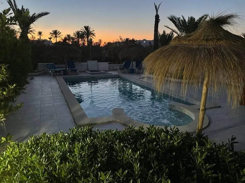 Charming villa with private pool in Djerba - Image 1