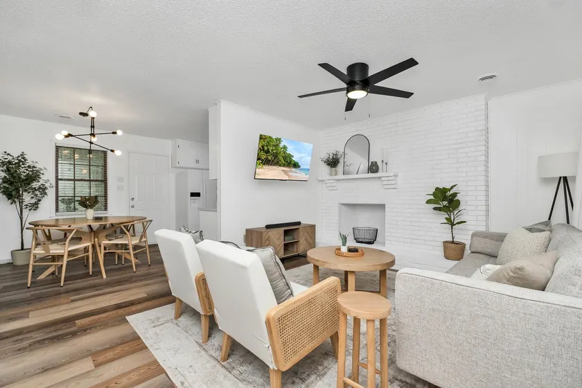Modern Home, Spartanburg 15 min, Workers Welcome - Image 1