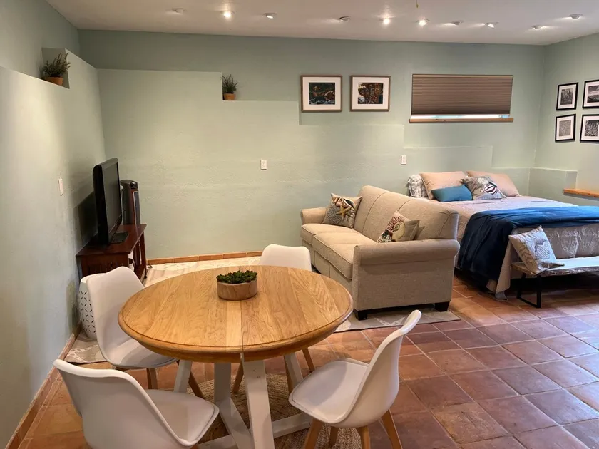 SandDollar: Central Homer Apt - Image 1