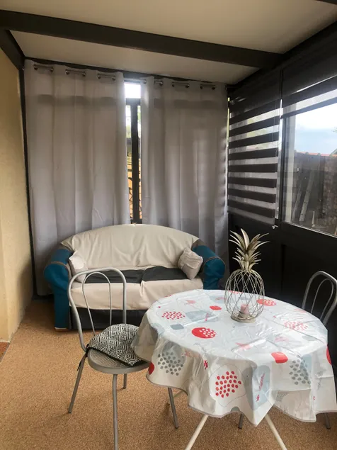 Ground floor in the countryside - Image 1
