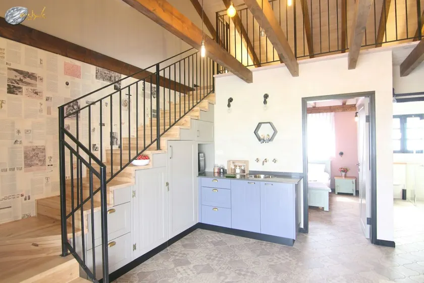 Gold 68/Stylish/2BR/Private/pool/jacuzzi/suite/AC - Image 1