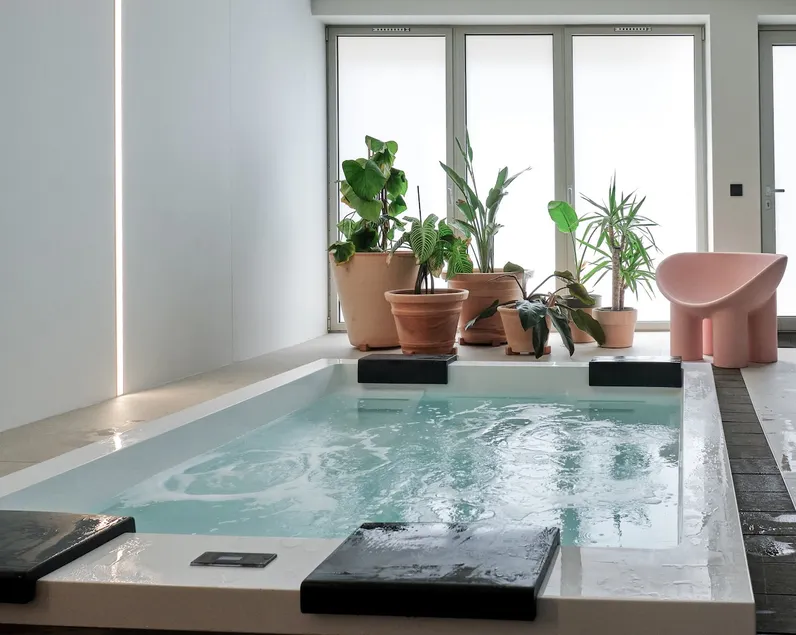 Nonpareil Suite Spa - Image 1