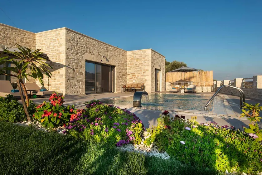 Villa Stone Diamond - Image 1