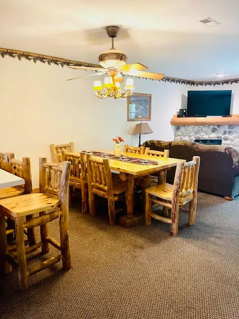 Cozy Cabin in North Utica - Image 1