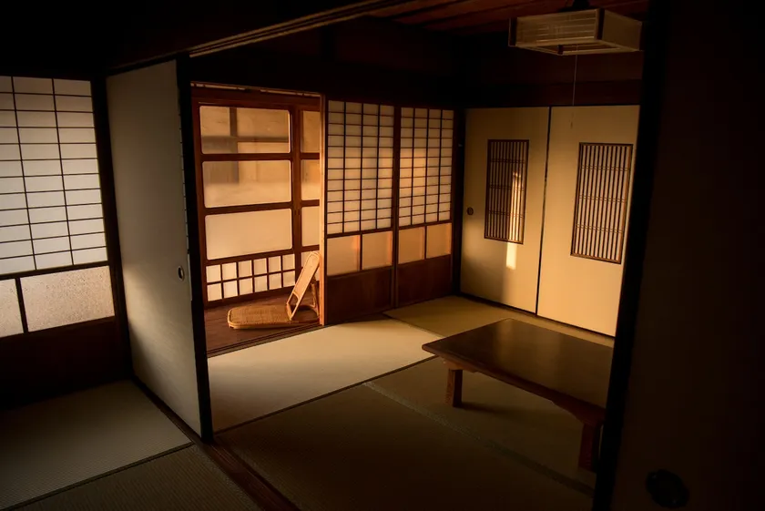 Benton Guesthouse, Nostalgic Showa-era Private Full-House Rental - Image 1