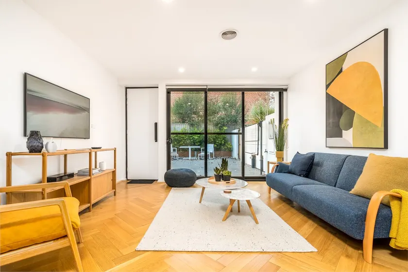2-Storey Lumiere Townhouse With Private Courtyard - Hosted By Canstay - Image 1