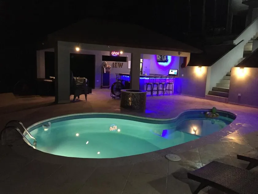 HW Pool studio *Amenities exclusive for guest* - Image 1