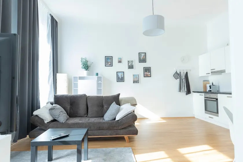 Living at the new main station - Image 1