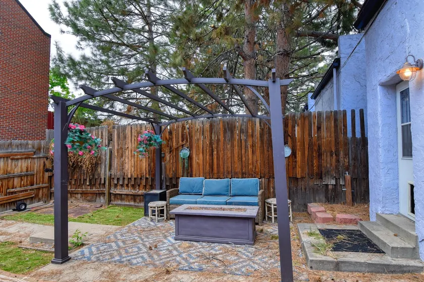 2BR | Office | Sauna | Fenced Dog Yard | Denver - Image 1