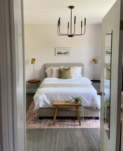 The Suite on Margaret - private apt DT w/ parking - Image 1