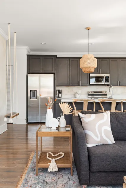 Secret Bedroom Surprise – 4BR Near Broadway! 16ppl - Image 1