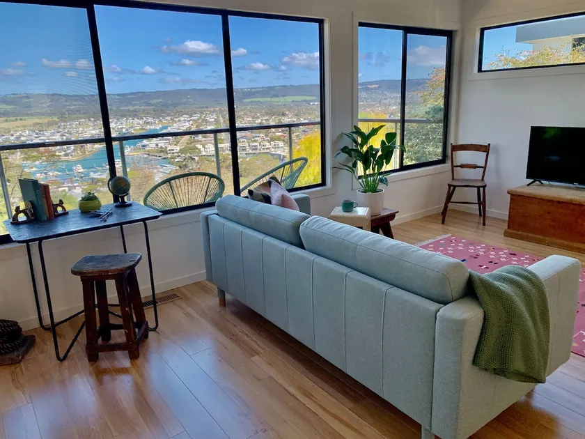 Marina Vista - Image 1