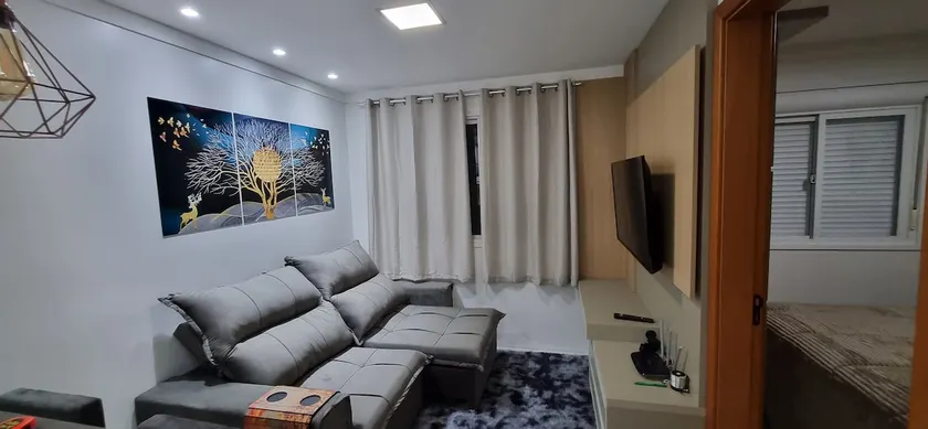 One-bedroom apartment with air conditioning - Image 1