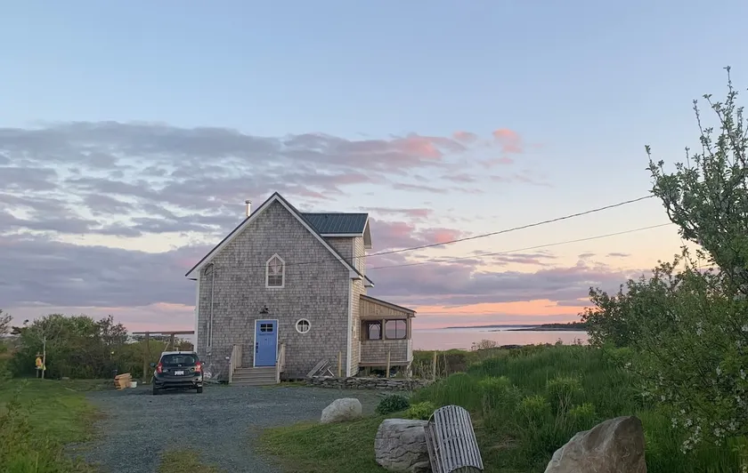 Cozy Stay at Blueberry Bay - Image 1