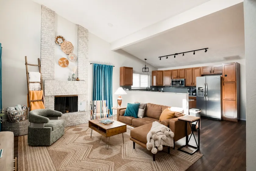 Casa De La Luna | Stylish ABQ Home + King-Size Beds - Image 1