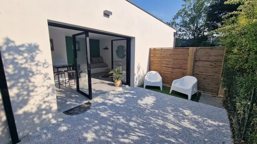 Le Patio : studio avec extérieur - Image 1