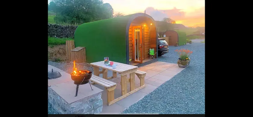 Cragg hill farm pod - Image 1