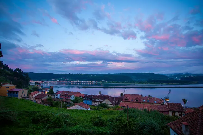 Sea Breeze and beautiful views! - Image 1