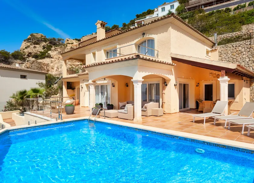 Ses Gavines In Cala Moragues - Image 1