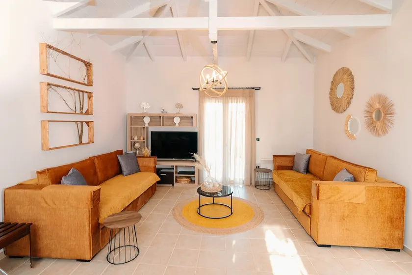 Elais House Methoni - Image 1